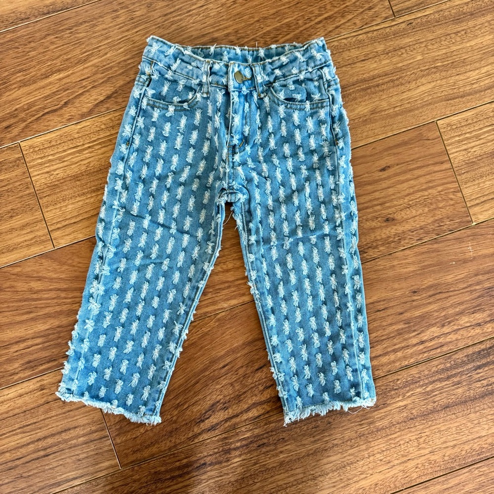 Girl’s Distressed Jeans, size 5